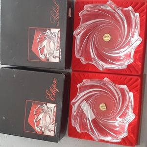 Two Vintage Cristal d'arques ashtrays.